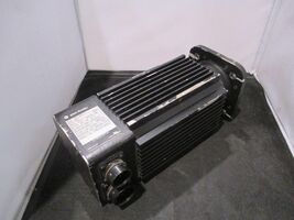 Allen Bradley 1326AS-B440G-21 Servo Motor  - $195.00