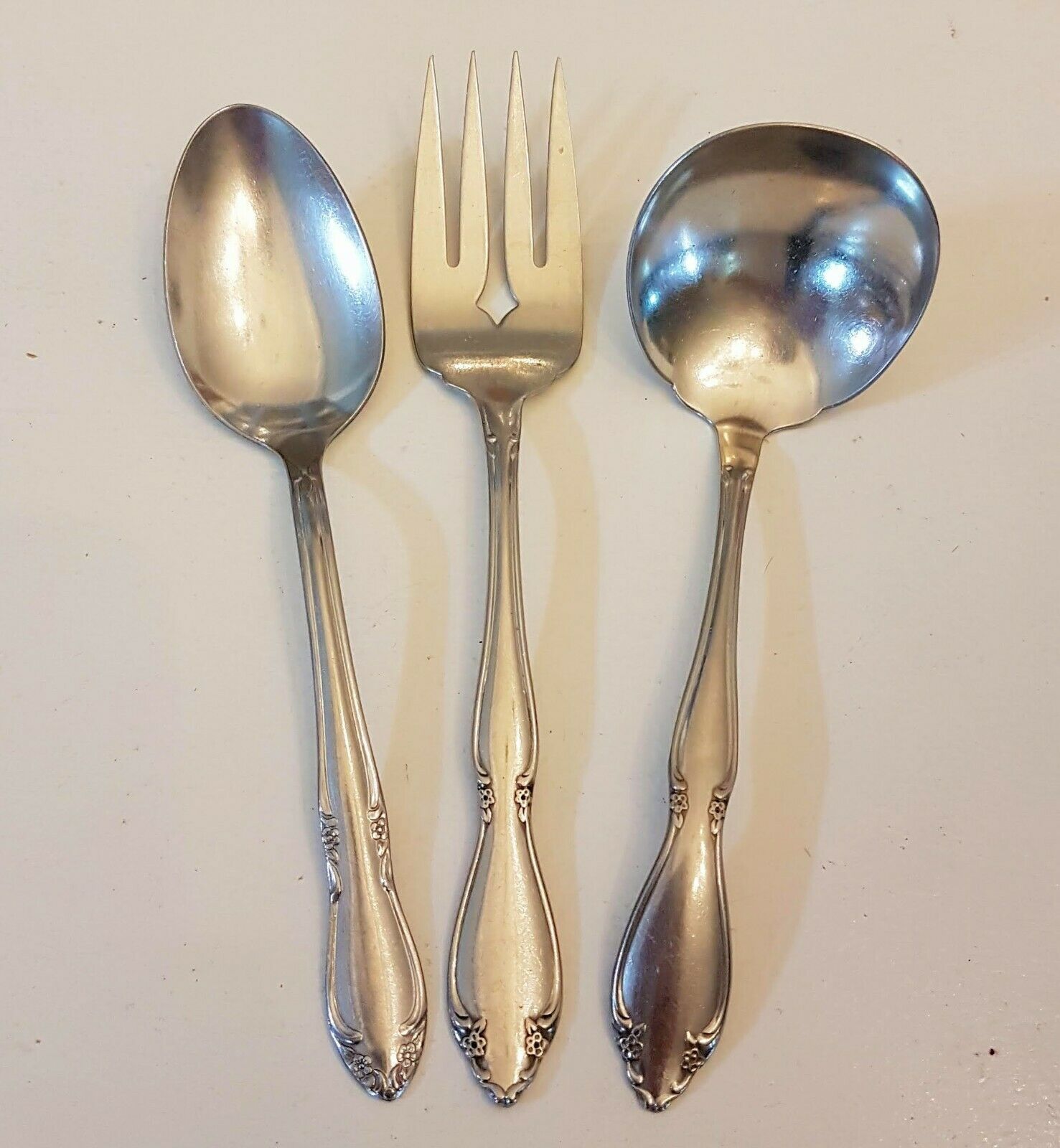 Oneida Plantation Stainless Serving Spoon Meat Fork LOT Floral Custom Ut... - $19.72
