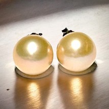 5A Outstanding Luster 10.5 - 11mm Peach Pink Round Edison Pearl Stud Earrings - £74.49 GBP