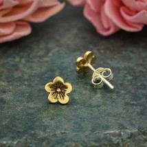 Bronze Cherry Blossom Post Earrings 6x6mm - €14,52 EUR