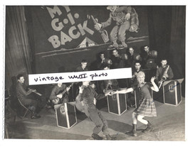 &quot;My G.I. Back&quot; WWII Orig. Press Release Photo Army Touring Musical Comedy Troupe - £15.73 GBP