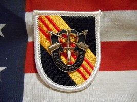 5TH SPECIAL FORCES GROUP BERET FLASH PATCH WITH CREST DUI - $11.88