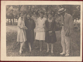 Original Photo 1930s Women Fashion Costume Dress Hat - £10.68 GBP