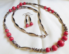 Handcrafted silver tone metal Pink color Stone beads Necklace &amp; earrings set - £30.86 GBP