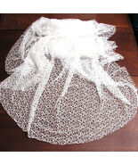 Melrose Round White Lace Table Cloth 94 Inches - $363.45 MXN