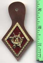 Spanish Army WWII Unit Style Distinctive Insignia DI Crest Rifle Sword H... - $10.00