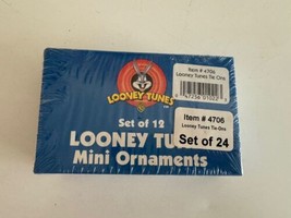 Vintage Looney Tunes Holiday Christmas 24 Mini Ornaments Brand New 2 sets - £15.46 GBP