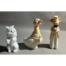 Avon Vintage Mouse Groom &amp; Mrs Quackles &amp; Dog Kerchief Bandage Empty  - £14.45 GBP