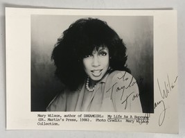 Mary Wilson (d. 2021) Signed Autographed Glossy 5x7 Photo - $20.00