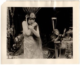 D.W. Griffith&#39;s Judith Of Bethulia (1914) Kate Bruce Prepares Blanche Sweet #16 - £31.45 GBP