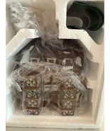1995 Department 56 Dickens Village Series &quot;Sir John Falstaff Inn&quot; Christmas - $1,311.75 MXN