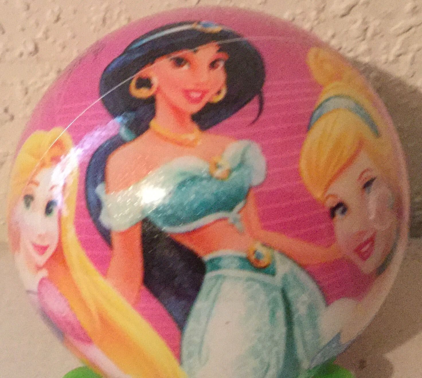 Primary image for Disney PRINCESS 4" Foam Ball ~ Snow White, Jasmine, Cinderella Graphics ~ NEW