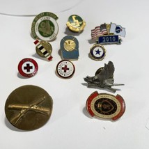 Vintage Pin Backs Lot Desert Storm NRA Red Cross American Légion - $17.70