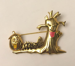 Halloween brooch graveyard pumpkin spooky tree gold tone metal pin - £2.39 GBP