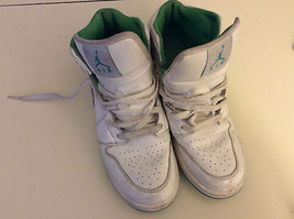 Nike Air Retro Jordan One Girl Shoes White Size 6.5 - £19.50 GBP