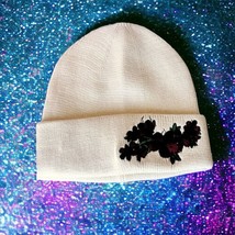 SUMMER &amp; ROSE Embroidered Beanie New With Tags MSRP $38 - £19.77 GBP