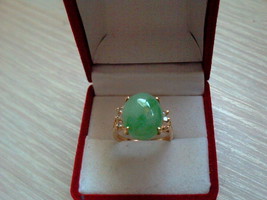 Natural Apple Green Jade /18k Solid Yellow Gold &amp; diamond Ring  - £1,060.18 GBP