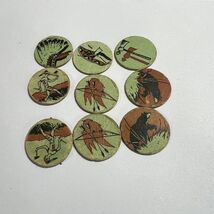Vintage 1955 Disney &amp; Parker Brothers  Frontierland Game Pieces - $187.14 MXN