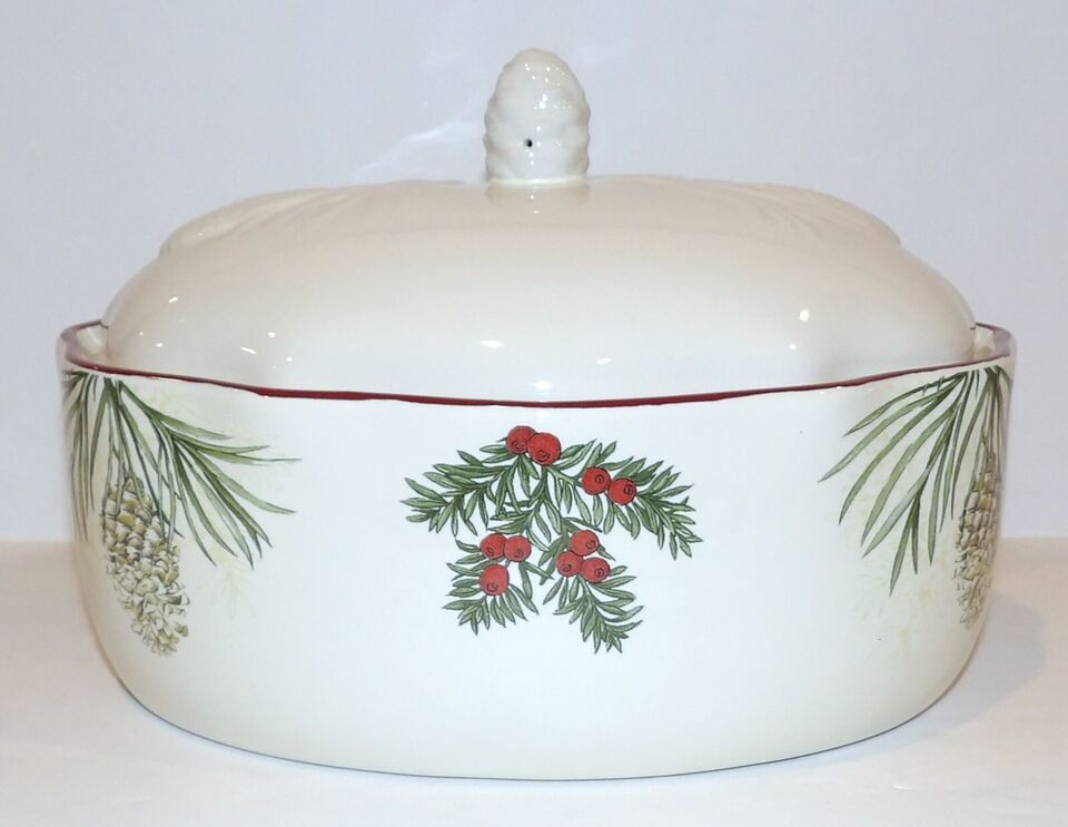 Primary image for LOVELY BETTER HOMES & GARDENS HERITAGE WINTER FOREST 2 QT COVERED CASSEROLE DISH