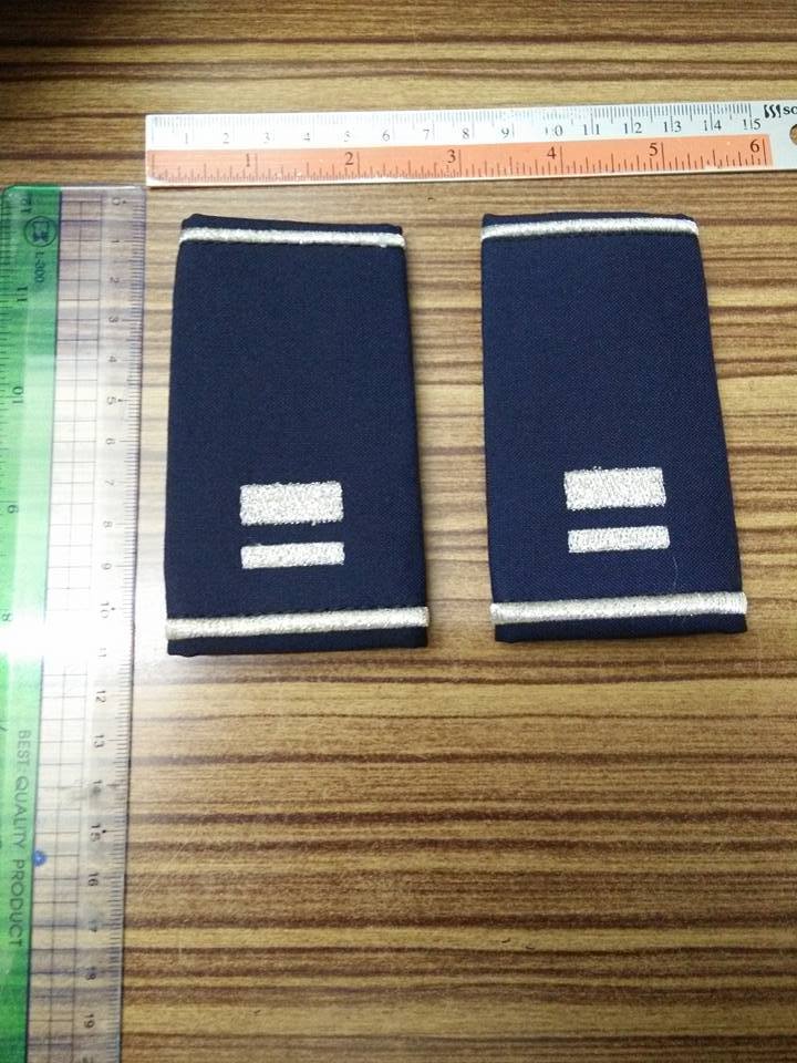 Royal Thai Air Force Military Flying Officer RANK INSIGNIA EPAULET 1 PAIR - $4.95