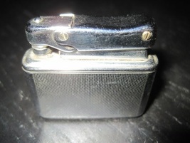 COLIBRI PETITE Ladies Chrome  Automatic Petrol lighter Made in W.GERMANY - £15.71 GBP
