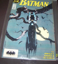 1980's batman comic book {dc comics} - $11.88