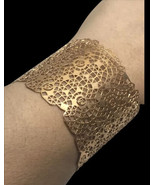 Rochas Paris Luxury Quality Womens Rose Gold Fillgrre Cuff Bracelet 7” - $1,145.88 MXN