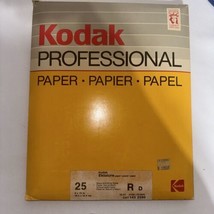 Kodak Professional Paper 25 8x10 In  20.3x25.43  Black&amp;white Paper CAT 1... - £23.36 GBP