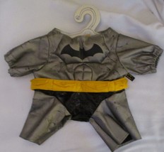 Build A Bear Workshop Batman Outfit on Hanger USED - $128.98 MXN