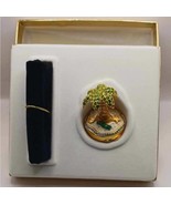 Estee Lauder Beautiful Solid Perfume Shimmering Oasis Compact  - $200.00