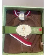 Classic Winnie the Pooh Sweater Hat Baby First Christmas NEW 0-3 Mts NOS - $40.43 CAD