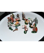 Lot Vintage Britains various foot soldier with broken weapons for bits p... - $57.23 CAD