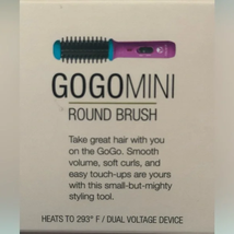Calista GoGo Mini Round Brush (Pink Shapphire) - $24.00