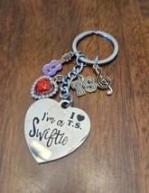 Taylor Swift I&#39;m a Swiftie Keychain Backpack Charm Music  - $215.66 MXN