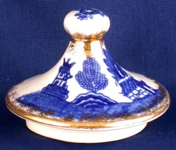 Lid Orphan Blue & White Blue Willow Gold Trim - €4,30 EUR Lid Orphan Blue & White Blue Willow Gold Trim - €4,30 EUR