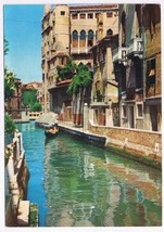 Italy Postcard Venice Venezia Rio Delle Maravegie Luci E Colori D&#39;Italia - $2.96