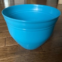 Blue Flower Pot Large Planter Medium Round Plastic 10 inch Wide Shiny Gloss Teal - £8.33 GBP