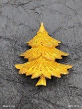 Vtg Signed Corel Gold Tone Christmas Holiday Tree Costume Jewelry Brooch... - £11.61 GBP