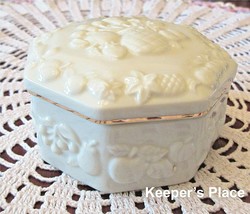 Lenox FRUITS OF LIFE Octagon Shaped Trinket Box With Lid Mint Condition - $14.00