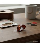 Thumb Picks, Large, Shell (Celluloid), 5-pack (5CSH6-5) - $124.02 MXN