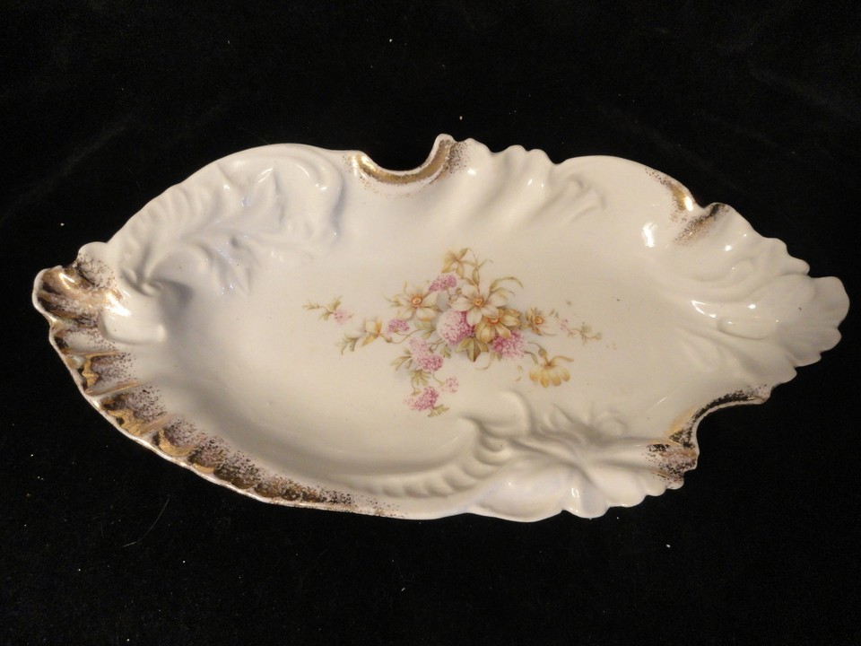 Revere Cina Celery Tray Akron Oh Floral and Gold - $23.99