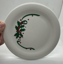 Tupperware Christmas Dessert Plate 2250A-16 Holly Berries 7.5&quot; USA - £7.64 GBP