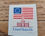 US Stamp Independence Hall/Flag 13c Used - £0.74 GBP