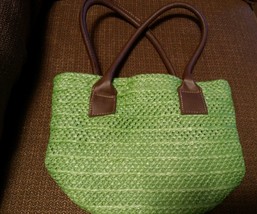 015 Green Woven Avon Toet Shopper Bag Purse Leather Handles Woven - £7.73 GBP
