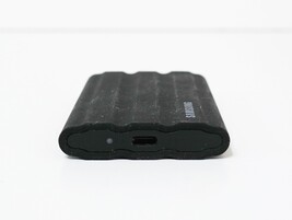 Samsung T7 Shield 4TB External SSD MU-PE4T0S/AM image 4