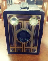 Brownie Junior Six-20 Box Camera 1934-1942 untested - $25.00