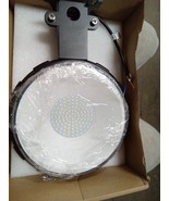 DEERDANCE led Barn Light 515zb - $27.54