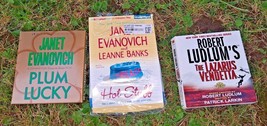 Audiobook CDs  lot of 3 Janet Evanovich Plum lucky &amp; hot stuff Robert ludlum - £11.01 GBP