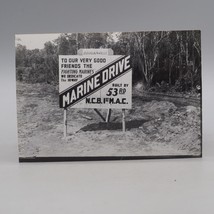 Vintage Noir et Blanc Photo Seconde Guerre Mondiale Marine Lecteur Bougainville - £50.05 GBP