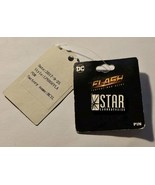 The FLASH DC Comics Enamel Lapel Pin Bioworld STAR LABORATORIES PROTOTYP... - €16,94 EUR